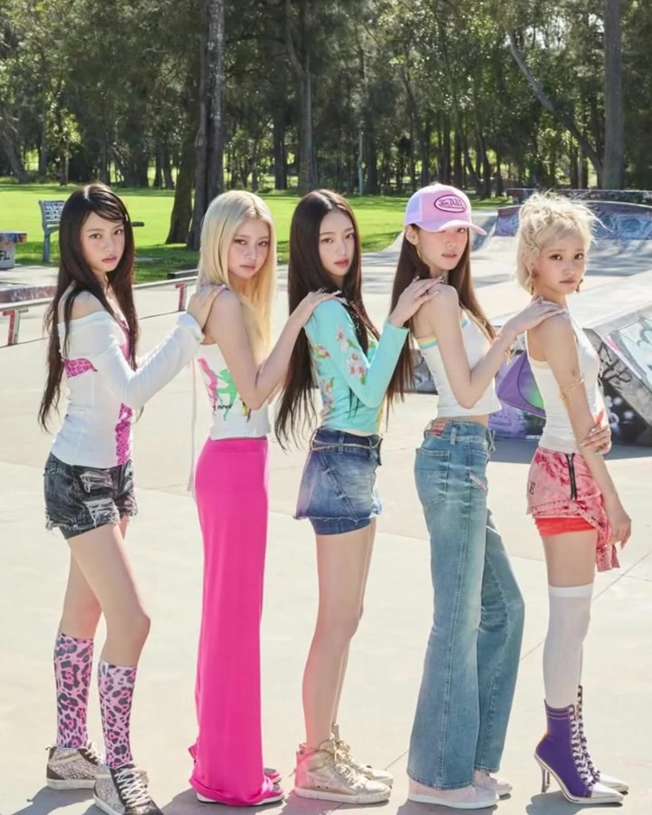 KiiiKiii styling reference with bright tops, denim, long socks, and platform shoes.